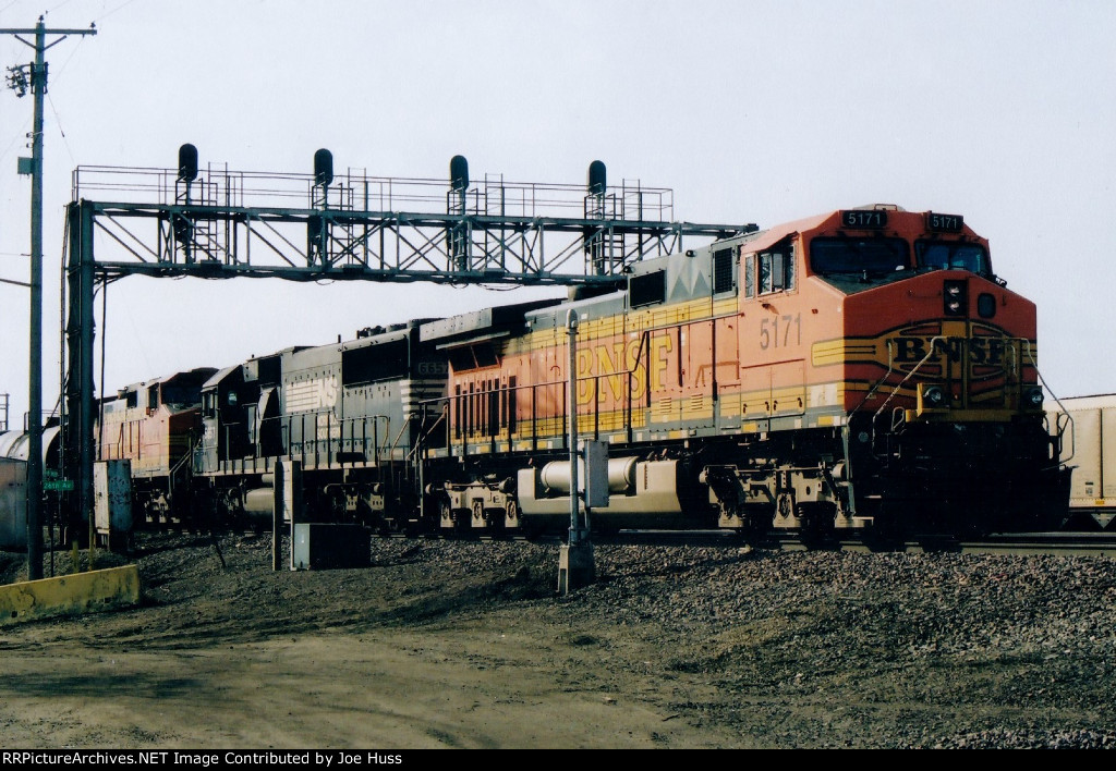 BNSF 5171 West